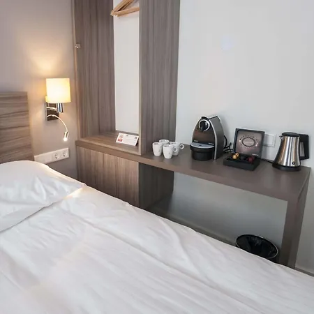 Fine Harmony 3* Amsterdam